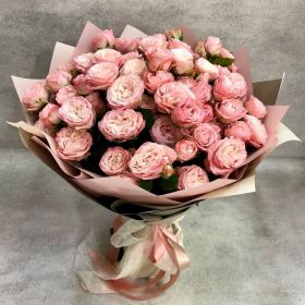 Пионовидная кустовая роза Madame Bombastic