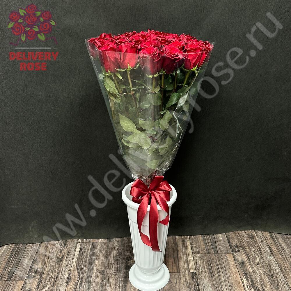 35 длинных роз 110 см 